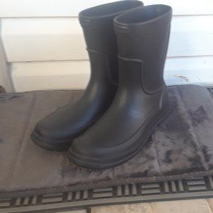 CROCS RAIN BOOTS
